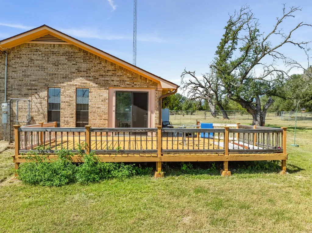 147 Wildflower Lane Whitney TX 76692