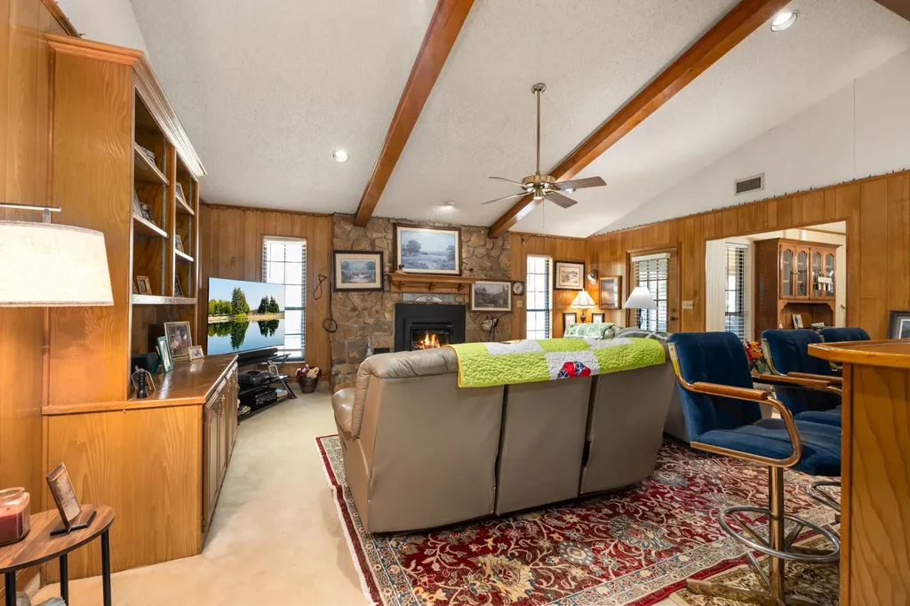 147 Wildflower Lane Whitney TX 76692