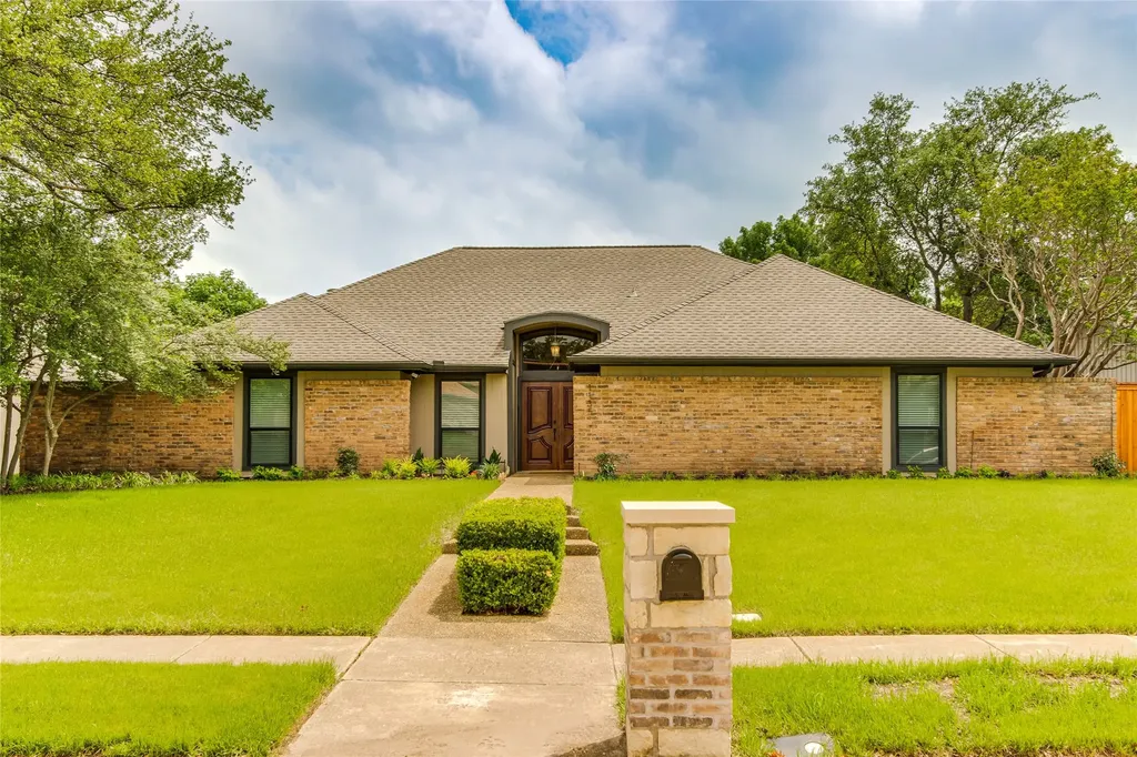 1135 Bull Run Richardson TX 75080