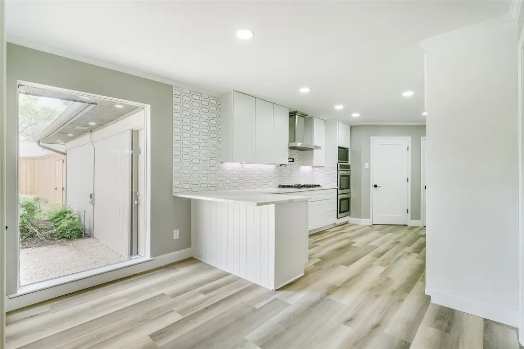 1135 Bull Run Richardson TX 75080