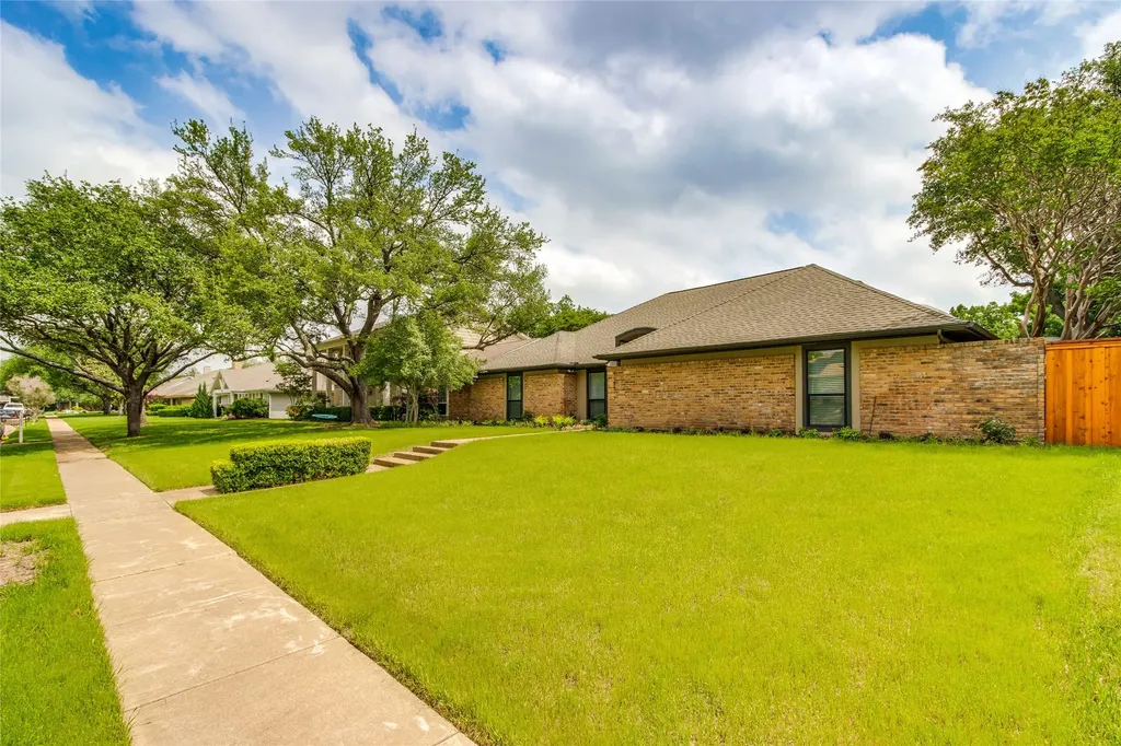 1135 Bull Run Richardson TX 75080