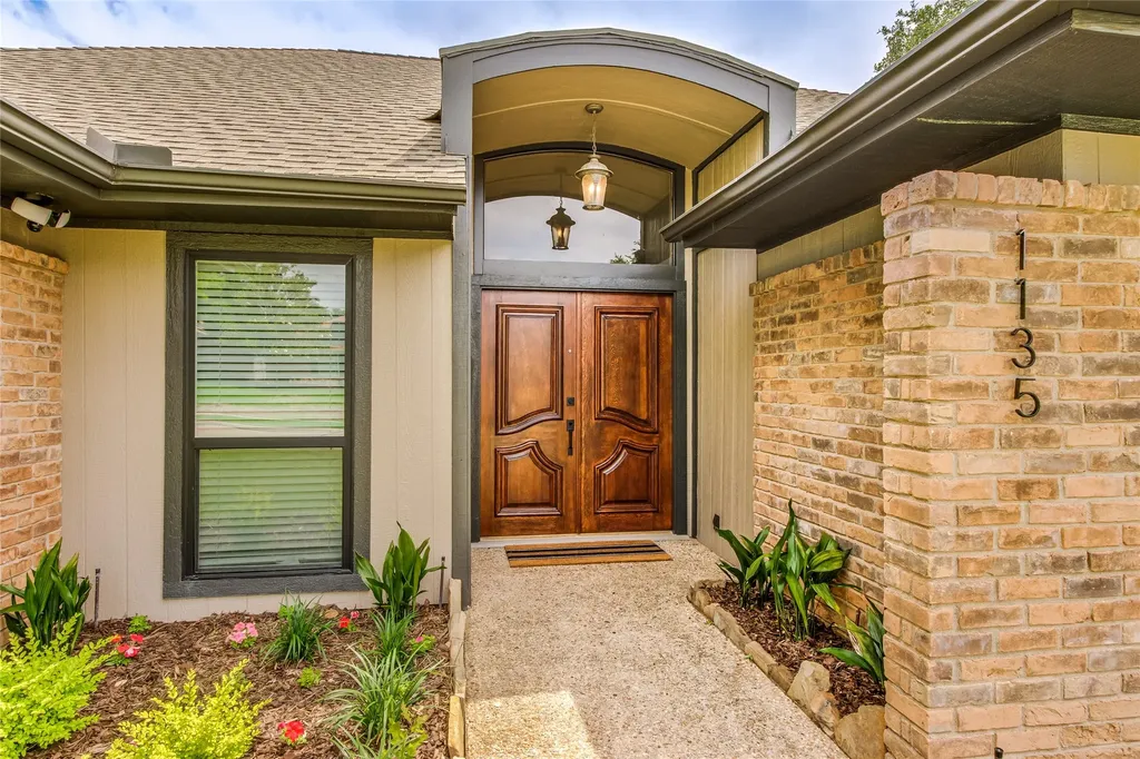 1135 Bull Run Richardson TX 75080