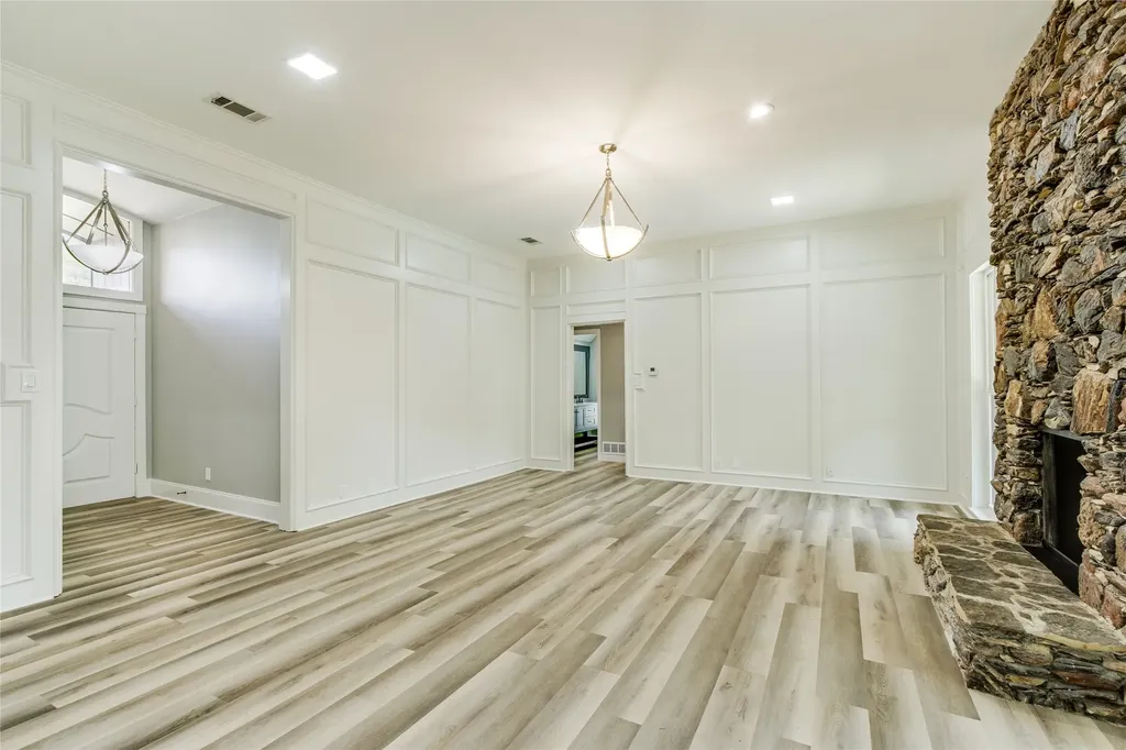 1135 Bull Run Richardson TX 75080