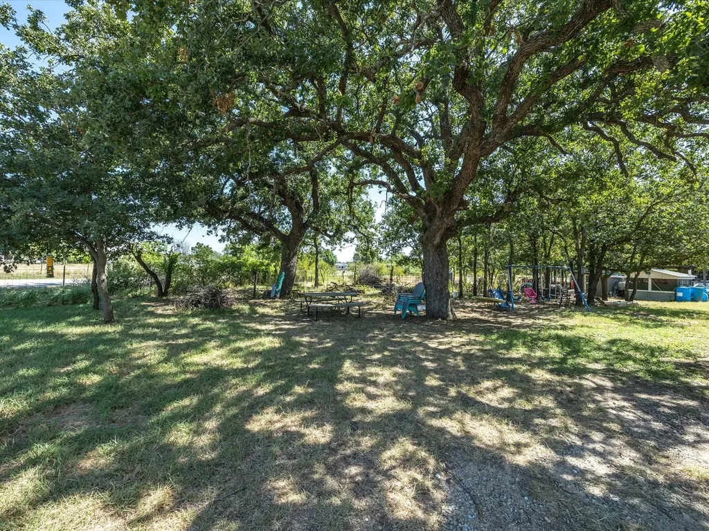 353 R And R Drive Springtown TX 76082