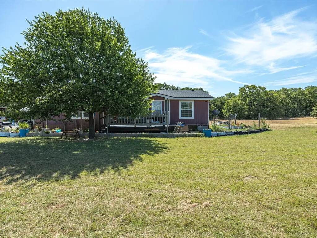 353 R And R Drive Springtown TX 76082
