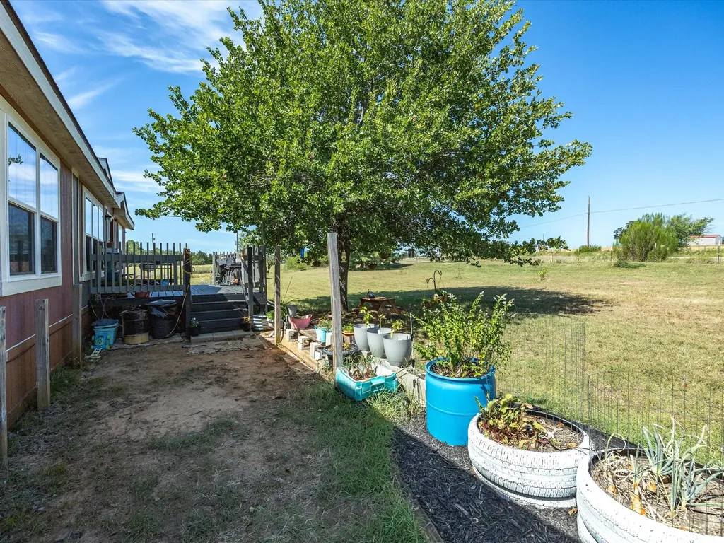 353 R And R Drive Springtown TX 76082