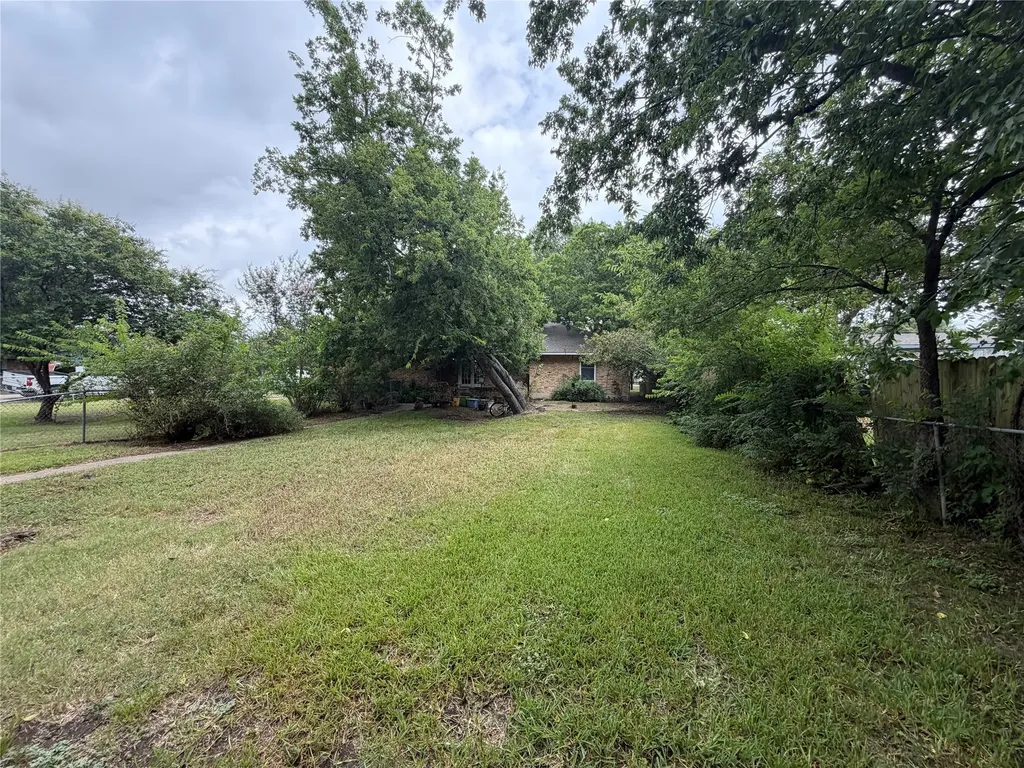 209 N 4th Street Crandall TX 75114