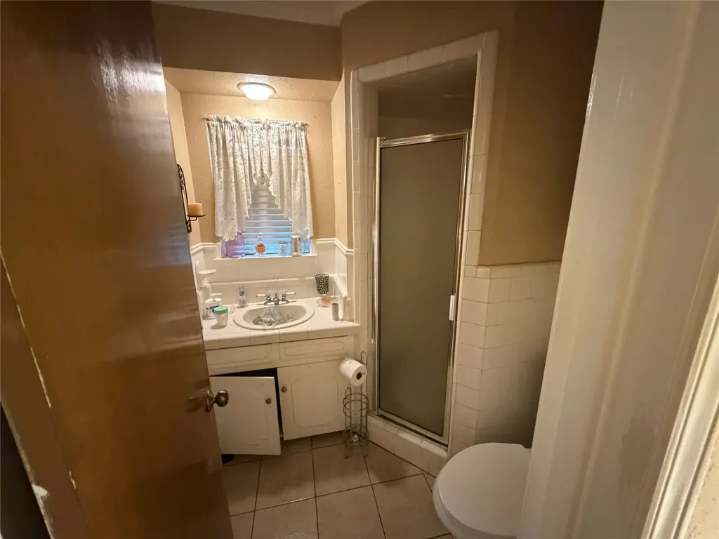 209 N 4th Street Crandall TX 75114