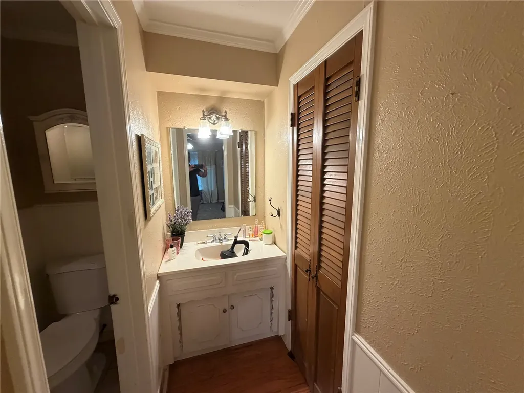 209 N 4th Street Crandall TX 75114