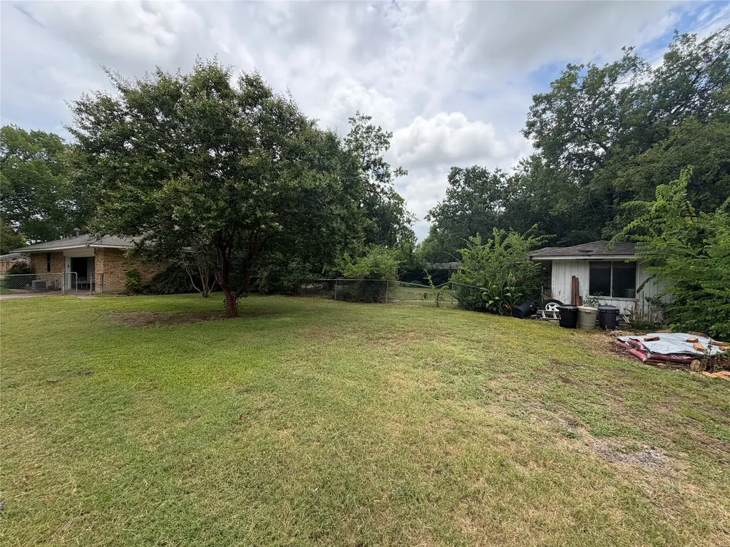209 N 4th Street Crandall TX 75114