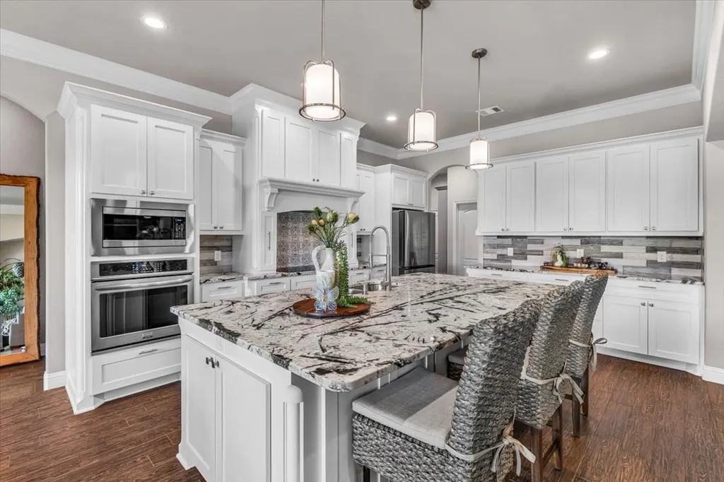 140 Lucky Ridge Lane Boyd TX 76023