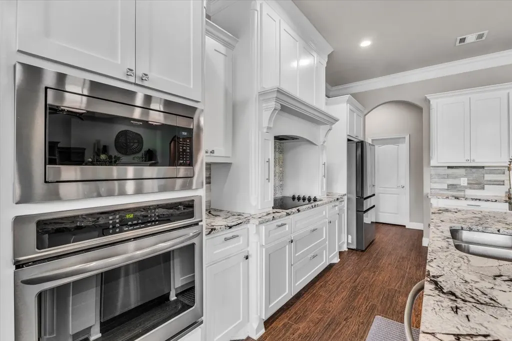 140 Lucky Ridge Lane Boyd TX 76023