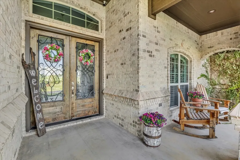 140 Lucky Ridge Lane Boyd TX 76023