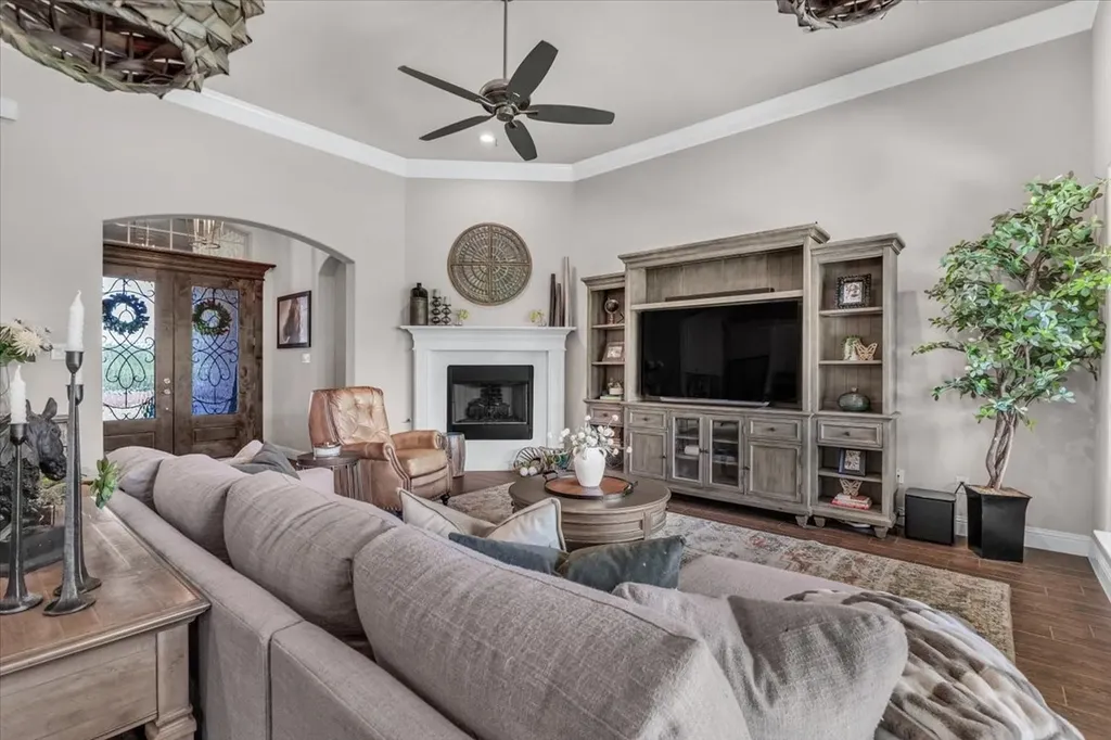 140 Lucky Ridge Lane Boyd TX 76023