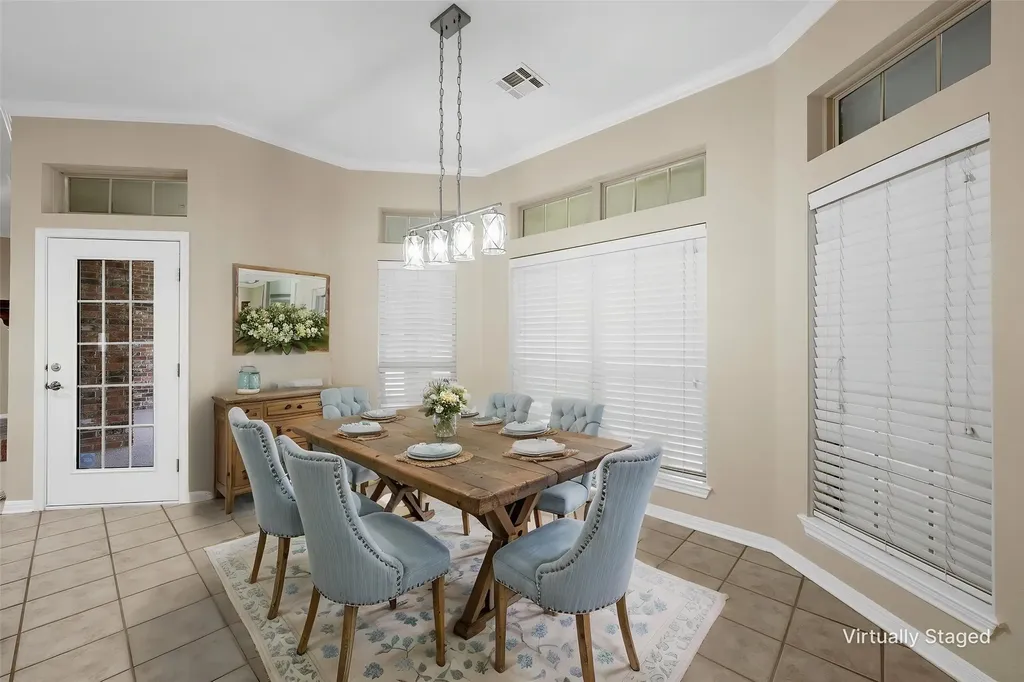 100 Laurel Oaks Lane Crawford TX 76638