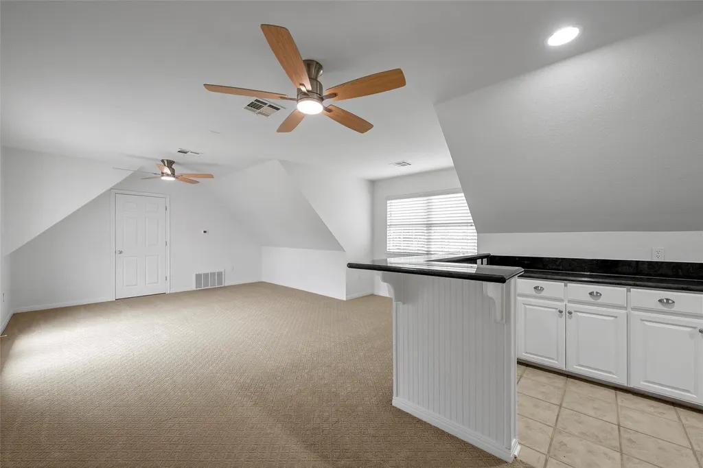 100 Laurel Oaks Lane Crawford TX 76638