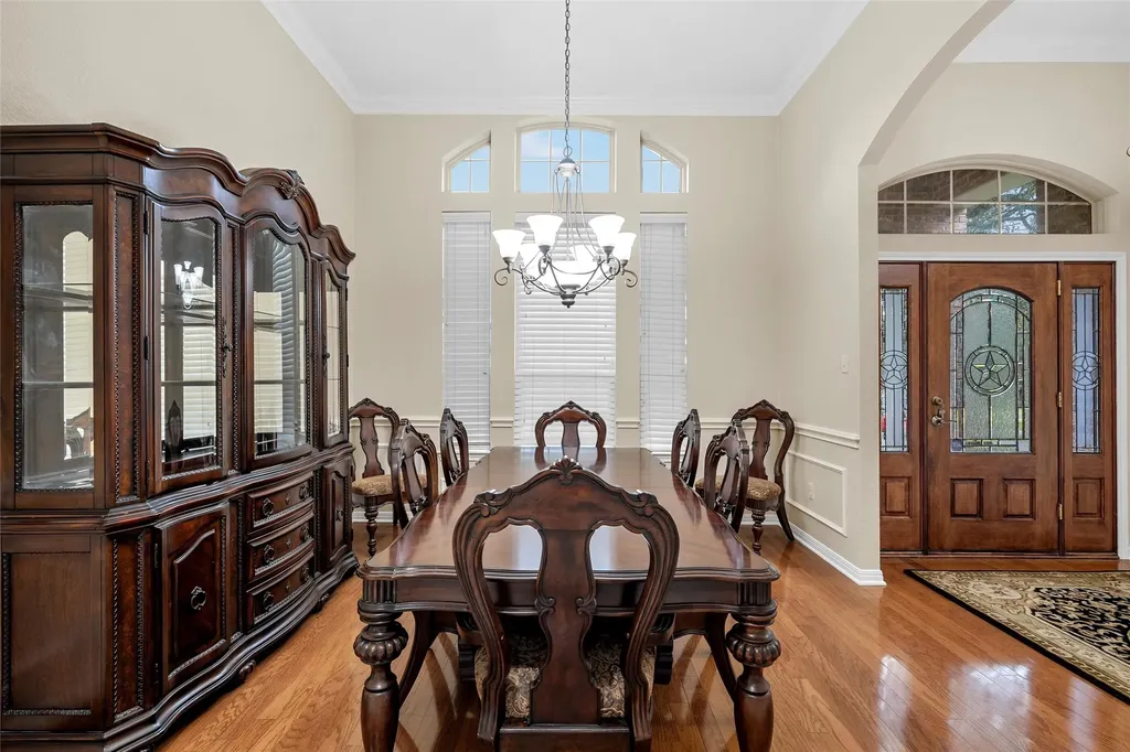100 Laurel Oaks Lane Crawford TX 76638