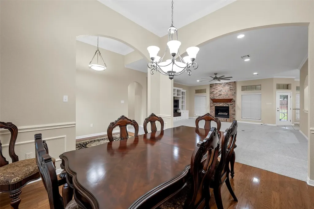 100 Laurel Oaks Lane Crawford TX 76638