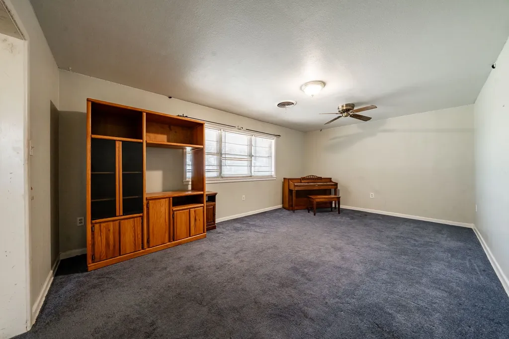 1105 County Road 345 Rotan TX 79546
