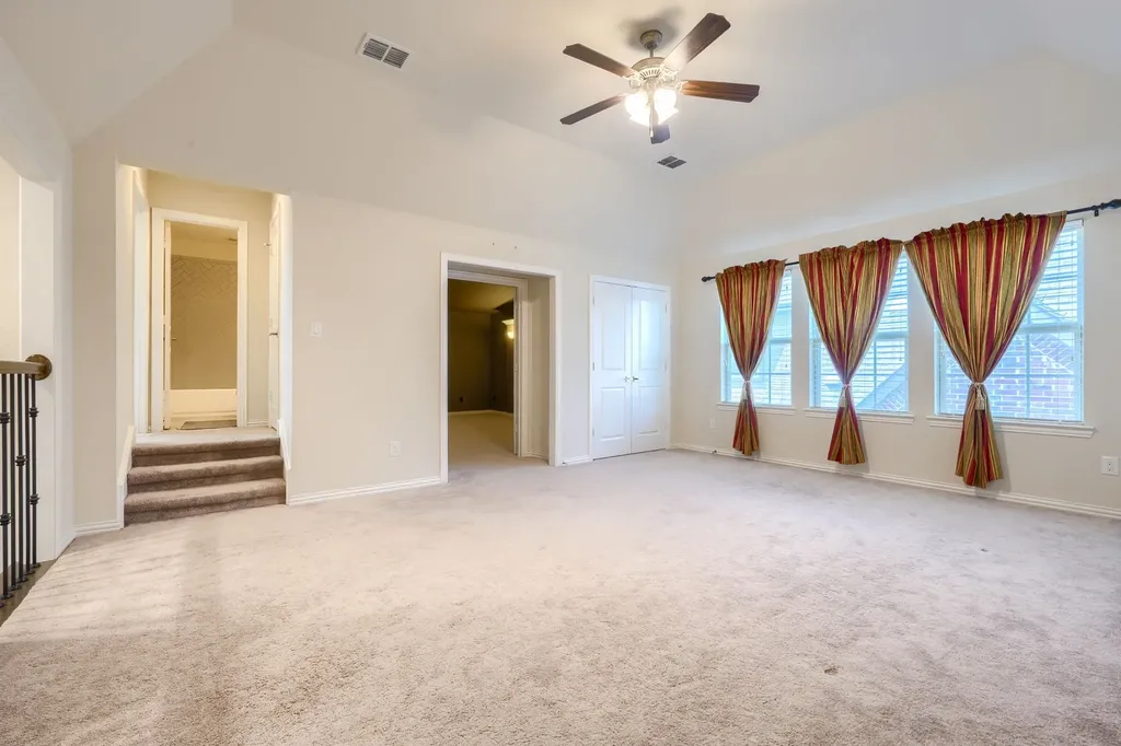 1224 Damsel Grey Trail Lewisville TX 75056