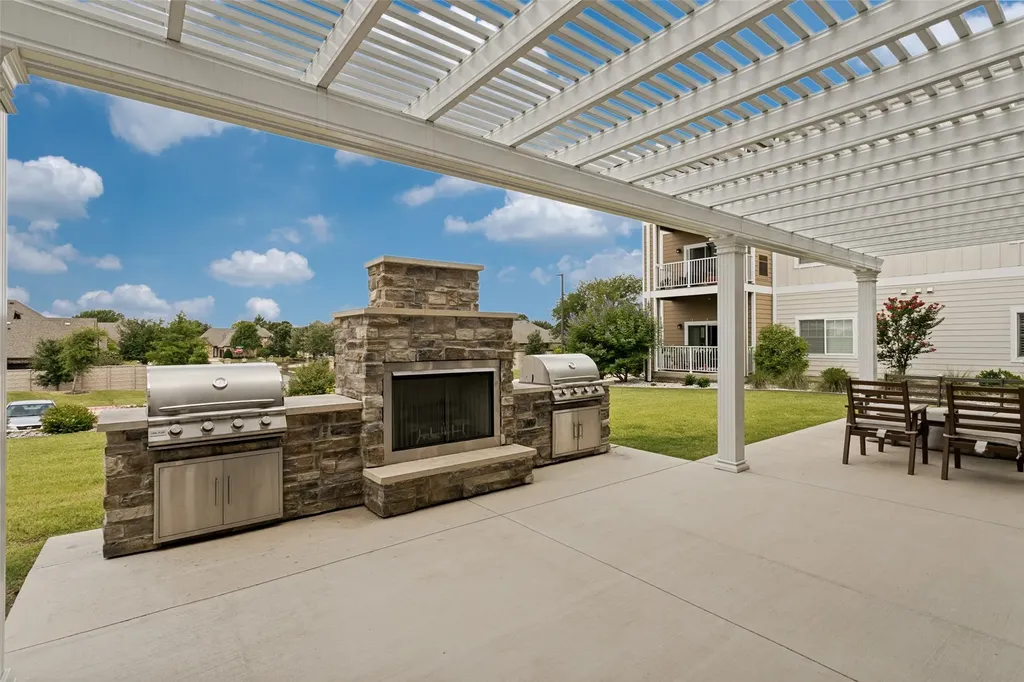 8381 Davis Boulevard North Richland Hills TX 76182