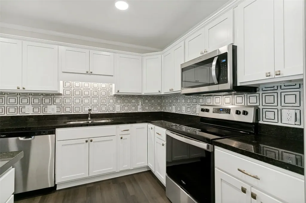 8381 Davis Boulevard North Richland Hills TX 76182