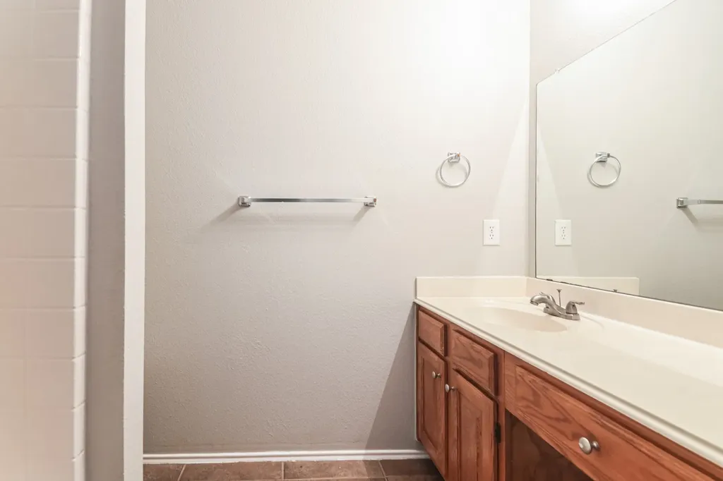 1412 Pine Ridge Road Roanoke TX 76262