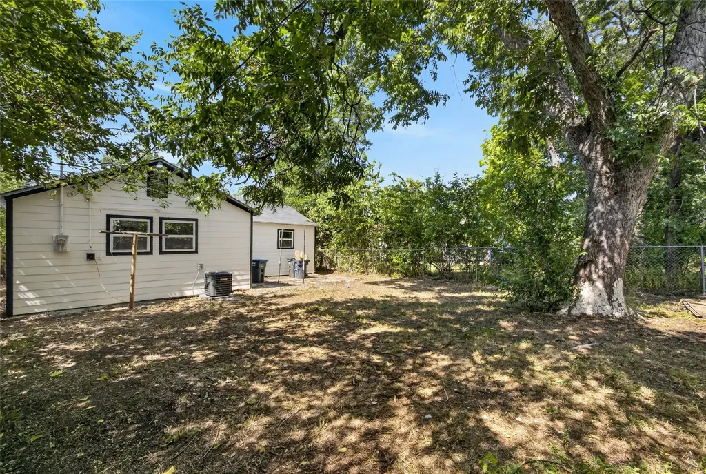 1212 E Ramsey Avenue Fort Worth TX 76104