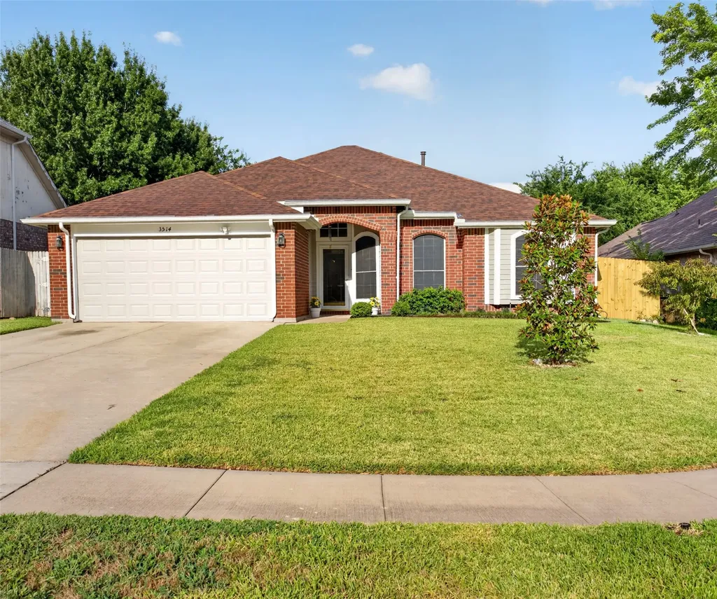 3514 Daisy Lane Grand Prairie TX 75052