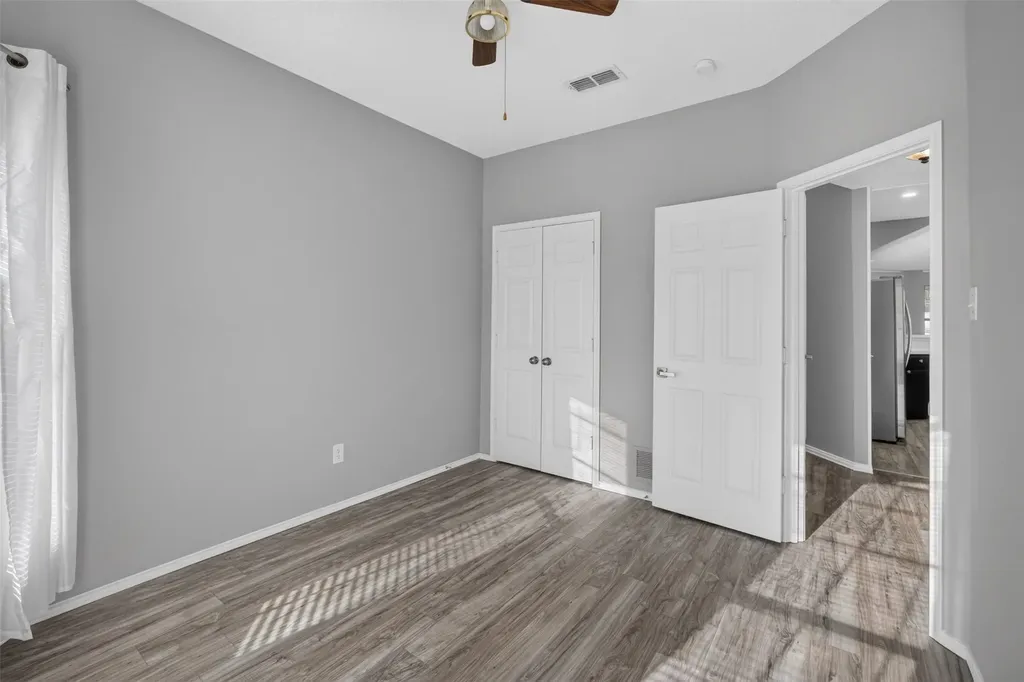 3514 Daisy Lane Grand Prairie TX 75052