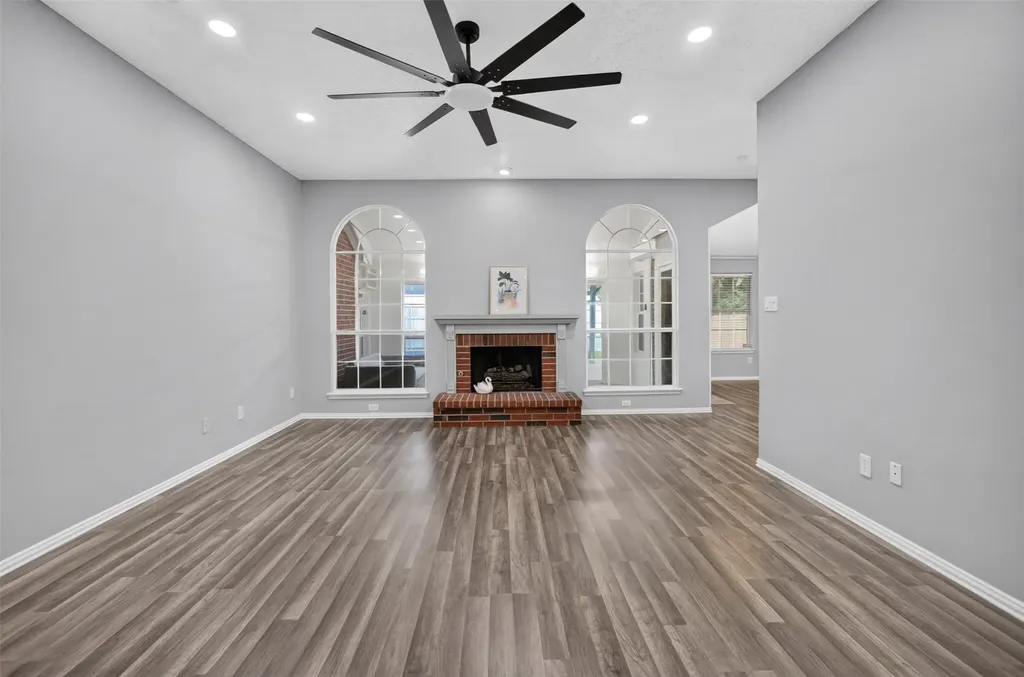 3514 Daisy Lane Grand Prairie TX 75052