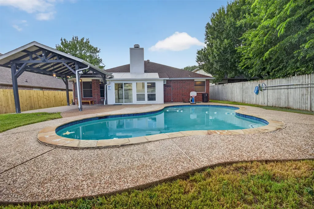3514 Daisy Lane Grand Prairie TX 75052