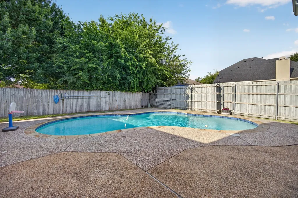 3514 Daisy Lane Grand Prairie TX 75052