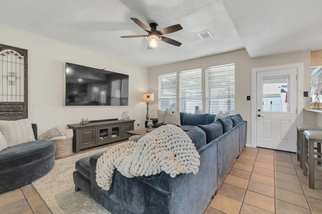 4407 Santa Fe Lane Mckinney TX 75070