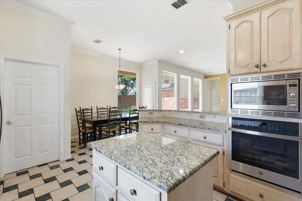 1513 Commerce Drive Plano TX 75093
