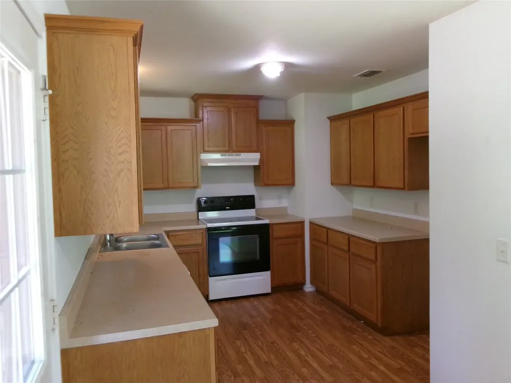 204 Maxwell Street Sulphur Springs TX 75482