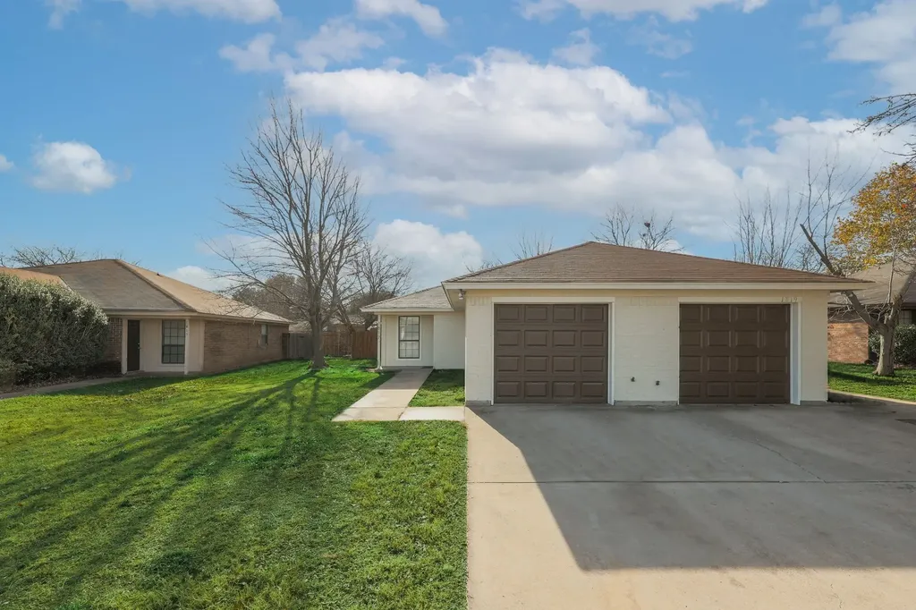 1817 San Rafael Street Fort Worth TX 76134