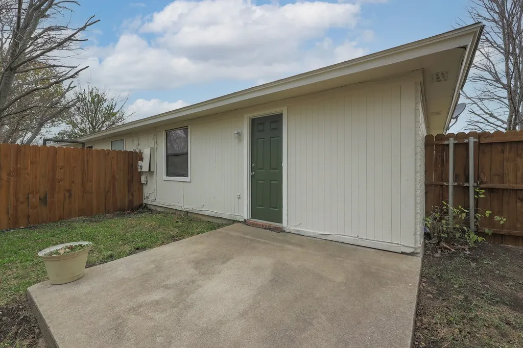 1817 San Rafael Street Fort Worth TX 76134
