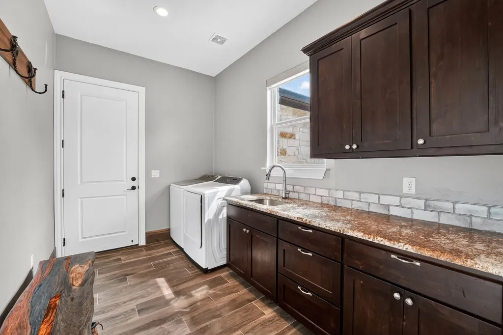 113 Jayhawk Court Burnet TX 78611