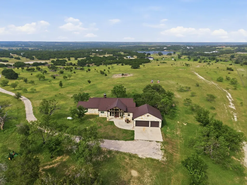 113 Jayhawk Court Burnet TX 78611