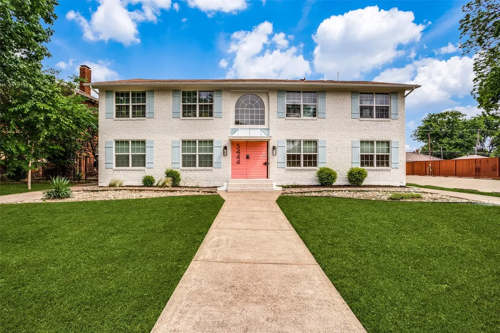 5444 Gaston Avenue Dallas TX 75214