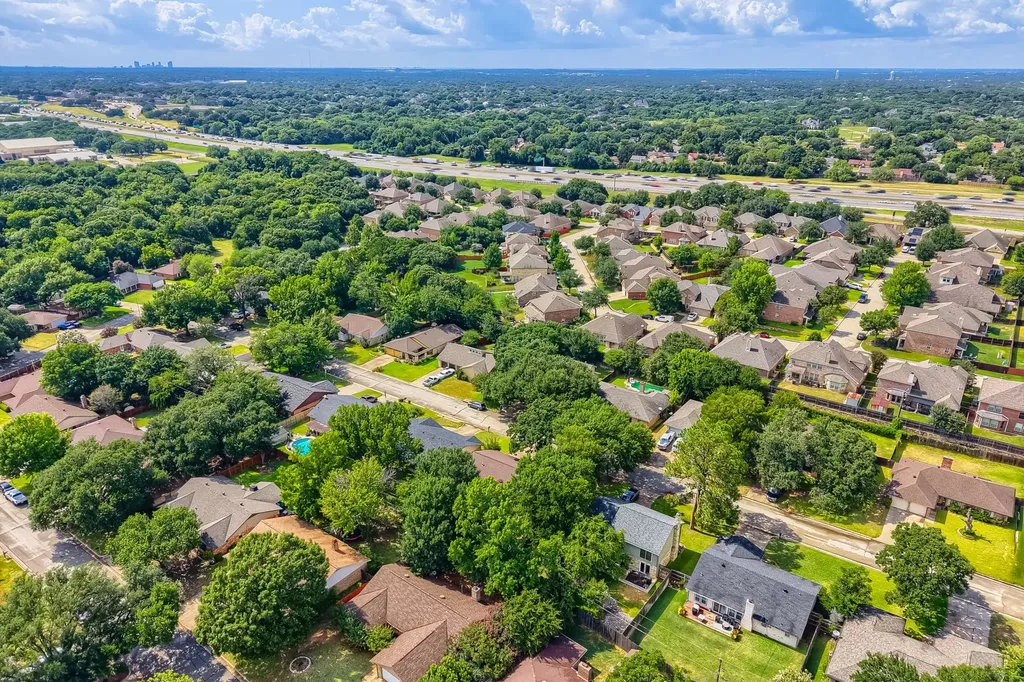 2703 Partridge Avenue Arlington TX 76017