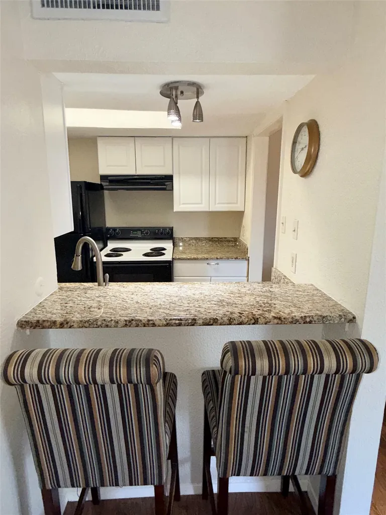 12818 Midway Road Dallas TX 75244