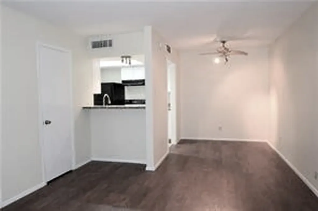 12818 Midway Road Dallas TX 75244