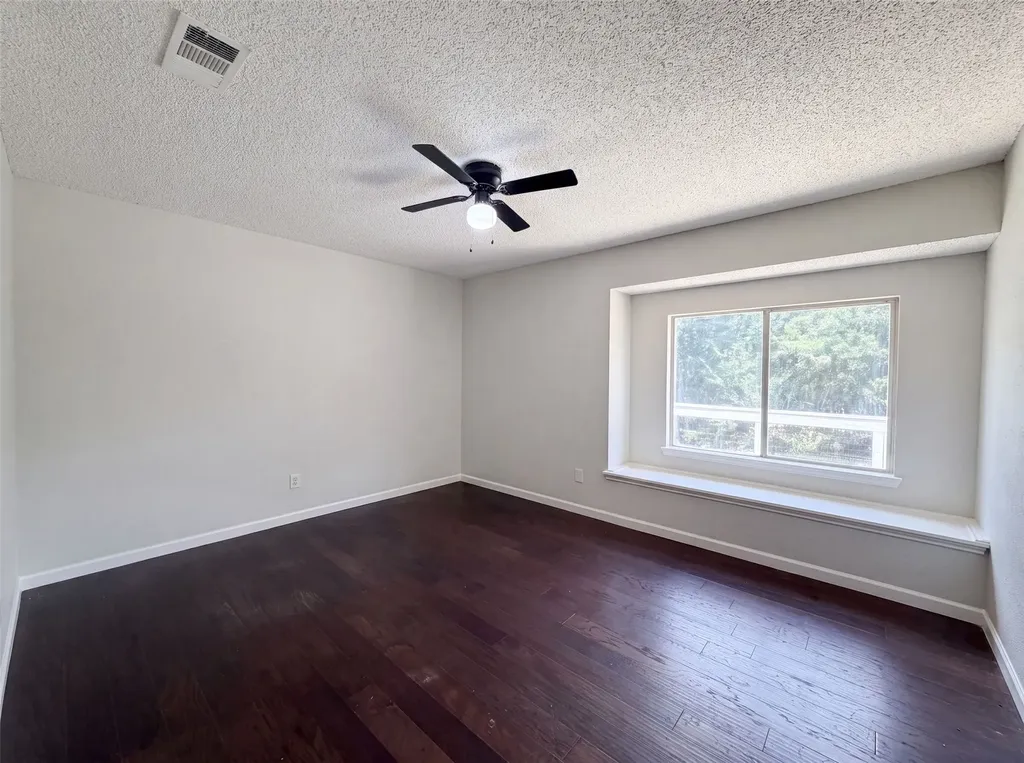 6878 Genevieve Drive Fort Worth TX 76137