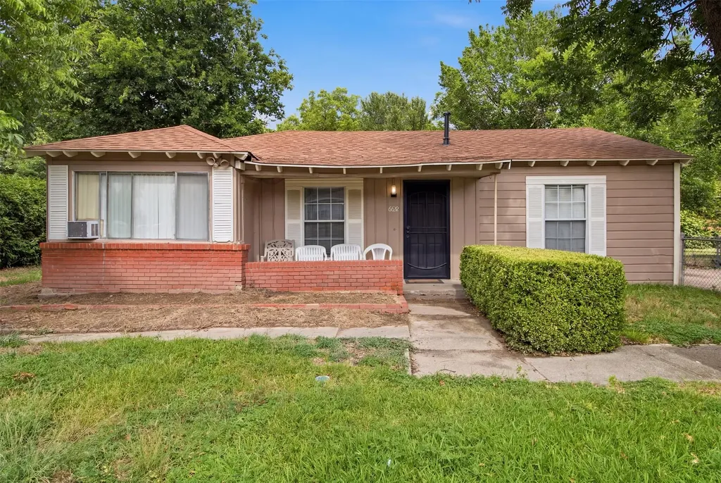 6632 Emhouse Street Dallas TX 75232