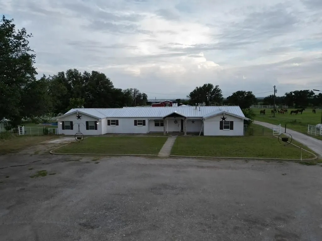 951 Fm 1476 Dublin TX 76446