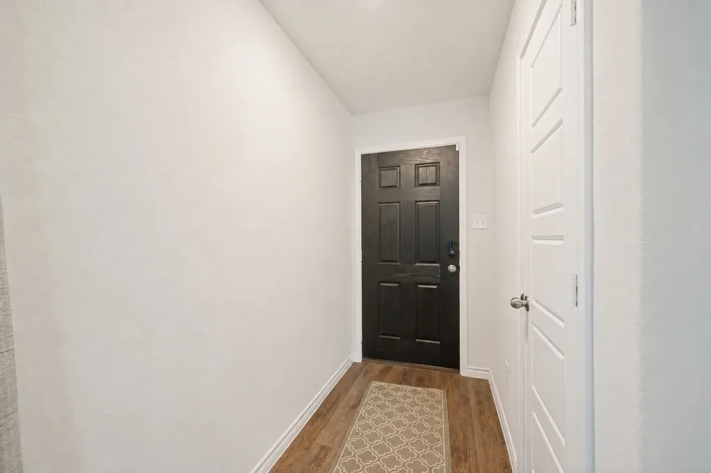 421 Sussex Drive Everman TX 76140