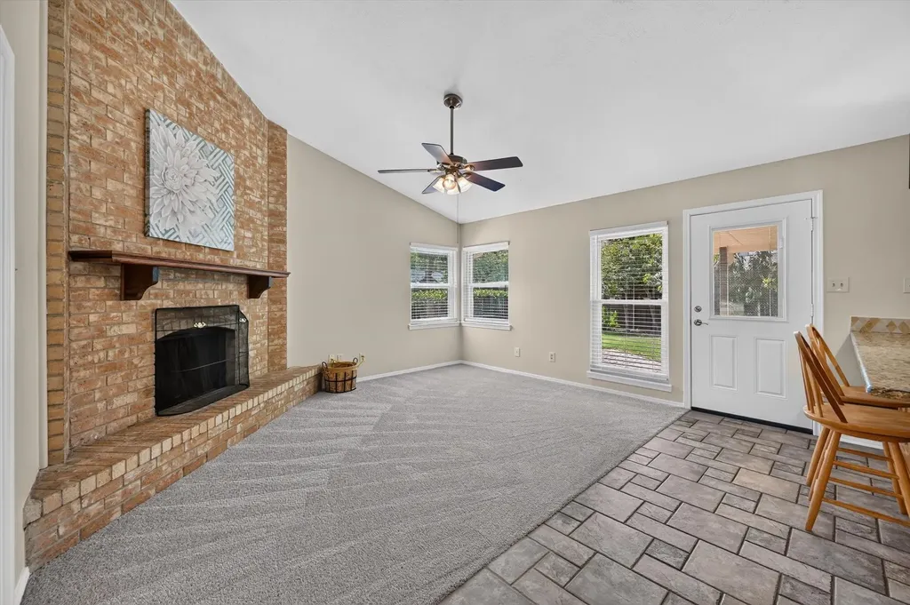 2801 Stratford Lane Flower Mound TX 75028