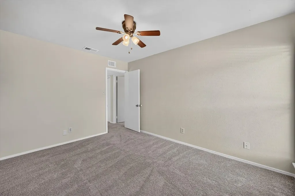 2801 Stratford Lane Flower Mound TX 75028